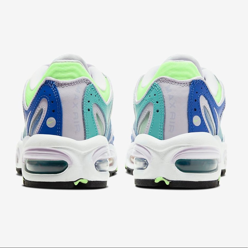 🔥Nike Air Max Tailwind IV  Women's Running Shoes! - Picture 3 of 11